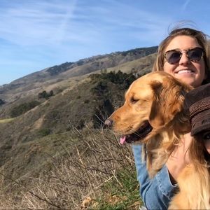 Meet your Posher, Caroline